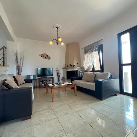 Seaside Nest Cozy In Halkidiki וילה נאה פוטידאה