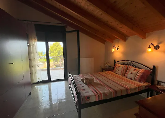 Seaside Nest Cozy In Halkidiki *