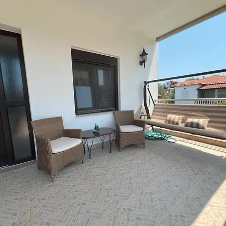 Villa Seaside Nest Cozy In Halkidiki